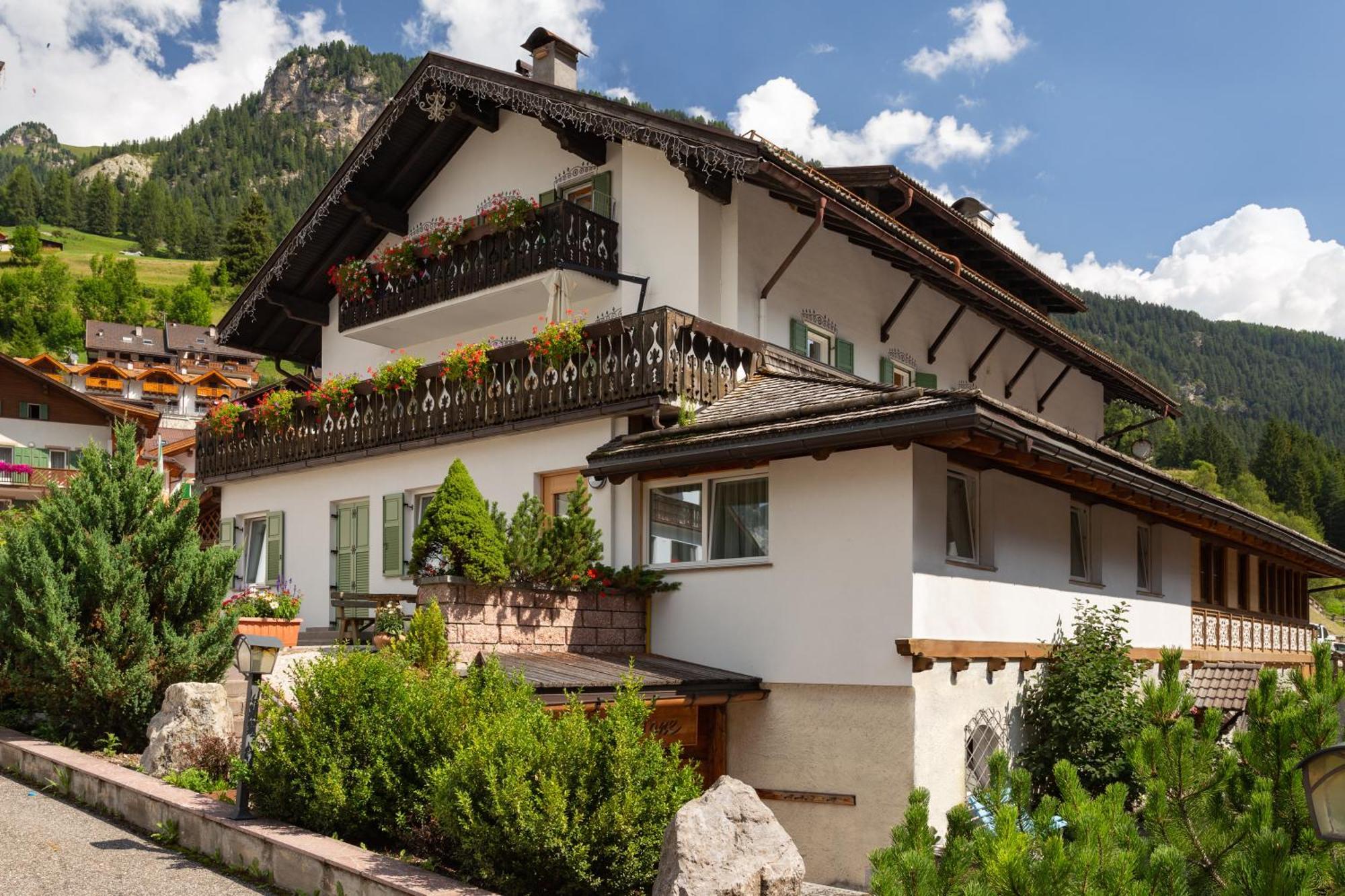 Appartamento Luna Campitello di Fassa Exterior foto
